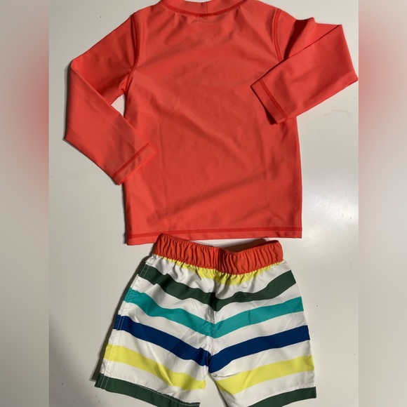 CARTER’s BOYS SWIMSUIT 24months, orange and stripes, shorts and t-shirt - Picture 11 of 16